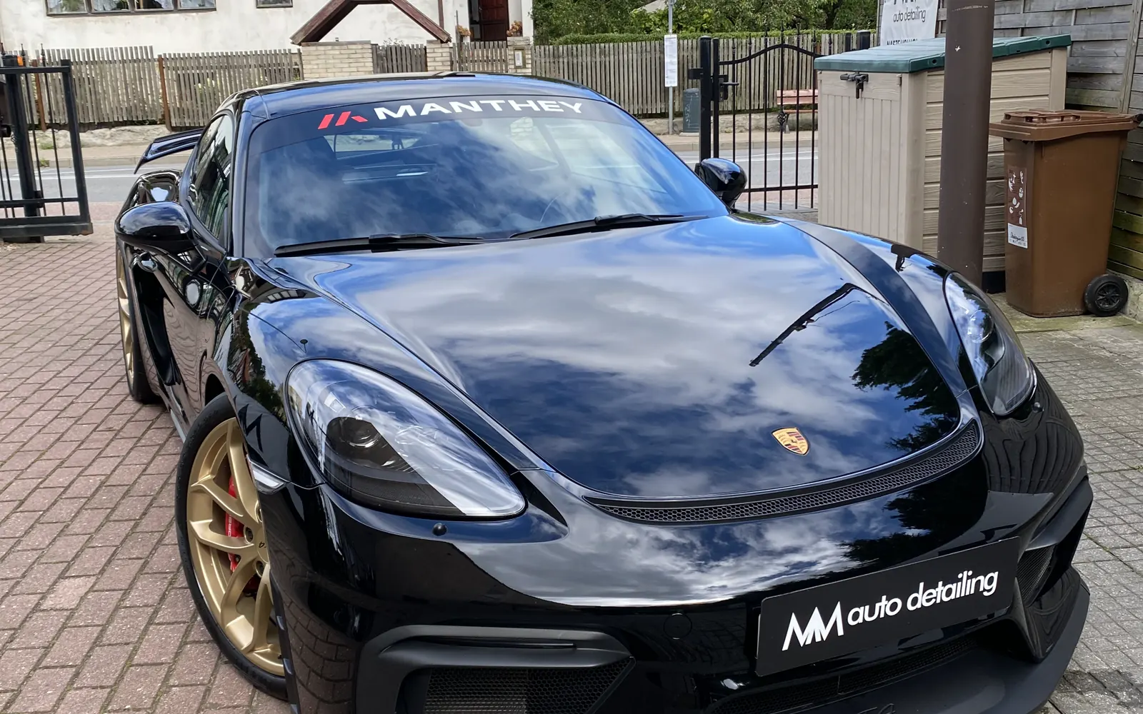 Notes ze szkolenia z auto detailingu i maszyna polerska w studiu